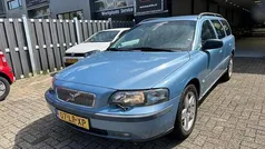 Blauw Gebruikt 2003 Volvo V70 Comfort Stationwagen | € 2.750 (Eerlijke prijs)