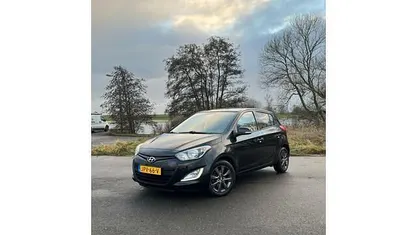 Occasion 2014 Hyundai i20 Hatchback | € 5.650 (Eerlijke prijs)