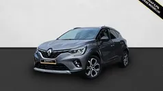Grijs, metallic lak Gebruikt 2022 Renault Captur Intens SUV | € 23.650 (Eerlijke prijs)