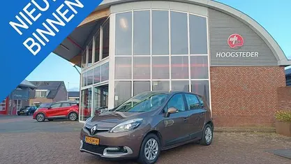 Bruin Gebruikt 2013 Renault Scénic III LIMITED MPV | € 4.950 (Goede deal)
