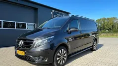Grijs Gebruikt 2023 Mercedes Vito MPV | € 36.950 (Eerlijke prijs)