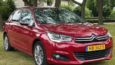 Rood Gebruikt 2015 Citroën C4 Feel Hatchback | € 6.950 (Eerlijke prijs)