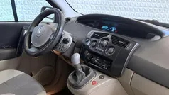 Grijs Gebruikt 2003 Renault Scénic Authentique MPV | € 999 (Eerlijke prijs)