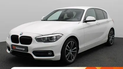 Wit Occasion 2019 BMW 118 Executive Hatchback | € 20.900 (Eerlijke prijs)