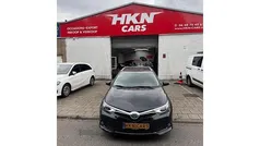 Zwart Gebruikt 2015 Toyota Auris Touring Sports Stationwagen | € 6.250 (Goede deal)