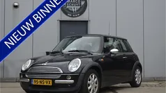 Gebruikt 2004 Mini ONE Pepper Hatchback | € 2.250 (Eerlijke prijs)