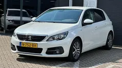 Wit Gebruikt 2021 Peugeot 308 Style Hatchback | € 14.995 (Eerlijke prijs)