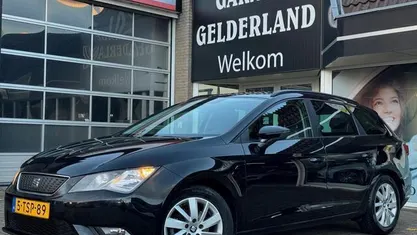 Zwart Gebruikt 2014 Seat Leon ST Business Stationwagen | € 4.900 (Eerlijke prijs)
