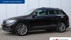 Zwart Gebruikt 2021 VW Tiguan Business SUV | € 20.995 (Eerlijke prijs)