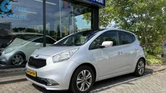 Grijs, metallic lak Gebruikt 2016 Kia Venga Hatchback | € 11.500 (Super prijs)