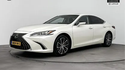 Occasion Lexus ES300H Business Edition 218 PK (160 kW) 2024 Sedan