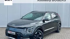 Grijs Gebruikt 2023 Kia e-Niro SUV | € 31.740 (Eerlijke prijs)