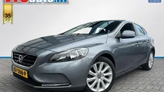 Gebruikt 2015 Volvo V40 Stationwagen | € 9.840 (Eerlijke prijs)
