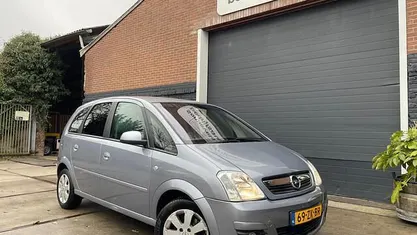 Grijs Occasion 2008 Opel Meriva MPV | € 2.200 (Eerlijke prijs)