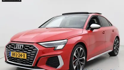 Gebruikt 2022 Audi A3 S-Line Sedan | € 47.445 (Eerlijke prijs)
