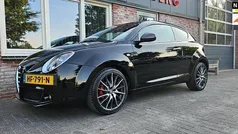 Zwart Gebruikt 2015 Alfa Romeo MiTo Hatchback | € 7.950 (Eerlijke prijs)