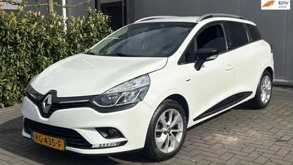 Occasion Renault Clio GrandTour LIMITED 90 PK (66 kW) 2017 Wit Stationwagen