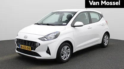 Wit Gebruikt 2021 Hyundai i10 Comfort Hatchback | € 10.940 (Eerlijke prijs)