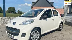 Gebruikt 2011 Peugeot 107 Hatchback | € 2.445 (Eerlijke prijs)