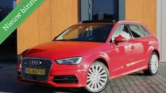 Rood Gebruikt 2015 Audi A3 Sportback Hatchback | € 13.750 (Goede deal)