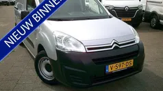 Grijs Gebruikt 2017 Citroën Berlingo Comfort MPV | € 4.999 (Goede deal)