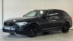 Zwart Gebruikt 2019 BMW 520 Executive Stationwagen | € 30.685 (Eerlijke prijs)