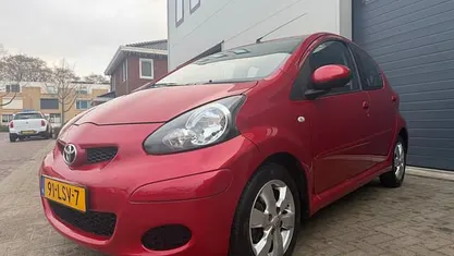 Occasion 2010 Toyota Aygo Hatchback | € 3.895 (Eerlijke prijs)