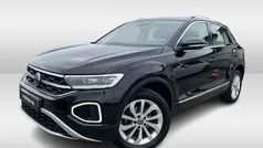Wit Gebruikt 2022 VW T-Roc Style SUV | € 29.950 (Eerlijke prijs)