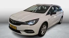 Blauw Gebruikt 2021 Opel Astra Edition Hatchback | € 13.890 (Eerlijke prijs)
