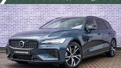 Blauw Gebruikt 2022 Volvo V60 R-Design Stationwagen | € 36.394 (Eerlijke prijs)