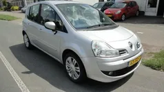 Grijs Gebruikt 2009 Renault Modus Dynamique MPV | € 1.650 (Goede deal)