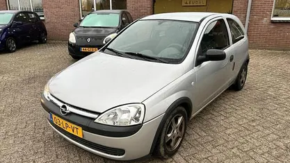 Occasion 2003 Opel Corsa Hatchback | € 890 (Eerlijke prijs)