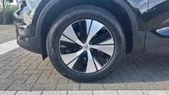 Zwart, metallic lak Gebruikt 2020 Volvo XC40 Business Edition SUV | € 25.940 (Goede deal)
