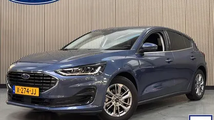 Gebruikt 2023 Ford Focus Titanium Hatchback | € 22.895 (Eerlijke prijs)