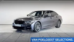 Mineralgrau metallic (grijs metallic) Gebruikt 2021 BMW 320 Comfort Edition Sedan | € 32.900 (Eerlijke prijs)