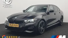 Zwart Gebruikt 2022 BMW 330e M Sport Sedan | € 32.890 (Goede deal)