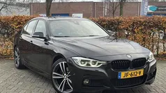 Gebruikt 2016 BMW 330 M Sport Sedan | € 17.950 (Eerlijke prijs)