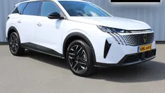 Wit, metallic lak Nieuw 2025 Peugeot 5008 Allure MPV | € 44.945 (Goede deal)