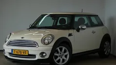 Gebruikt 2010 Mini ONE Pepper Hatchback | € 4.450 (Eerlijke prijs)
