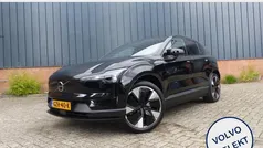 Zwart Gebruikt 2024 Volvo EX30 Plus SUV | € 38.450 (Eerlijke prijs)