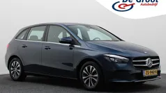 Gebruikt 2019 Mercedes B180 Business MPV | € 23.950 (Eerlijke prijs)