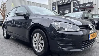 Occasion 2013 VW Golf VII Hatchback | € 10.999 (Eerlijke prijs)