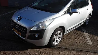 Gebruikt 2011 Peugeot 3008 MPV | € 3.999 (Eerlijke prijs)