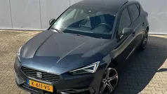 Grijs, metallic lak Gebruikt 2021 Seat Leon FR Hatchback | € 18.888 (Eerlijke prijs)