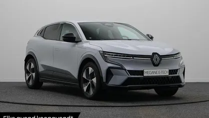 Grijs Nieuw 2025 Renault Megane E-Tech Komfort Hatchback | € 35.340 (Goede deal)