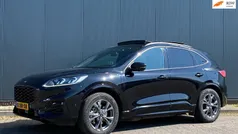 Zwart, metallic lak Gebruikt 2021 Ford Kuga ST-Line X SUV | € 26.890 (Eerlijke prijs)
