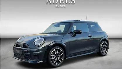 Gebruikt 2024 Mini John Cooper Works Hatchback | € 37.995 (Eerlijke prijs)