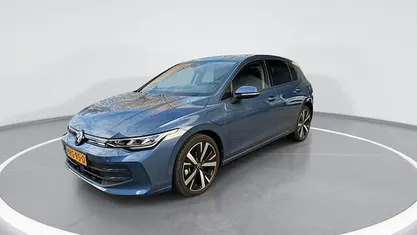 Occasion 2025 VW Golf VIII Edition Hatchback | € 32.880 (Goede deal)