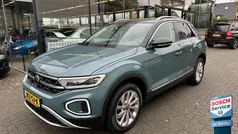 Gebruikt 2022 VW T-Roc Business SUV | € 28.950 (Eerlijke prijs)
