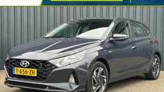 Grijs Gebruikt 2023 Hyundai i20 Comfort Hatchback | € 20.590 (Eerlijke prijs)